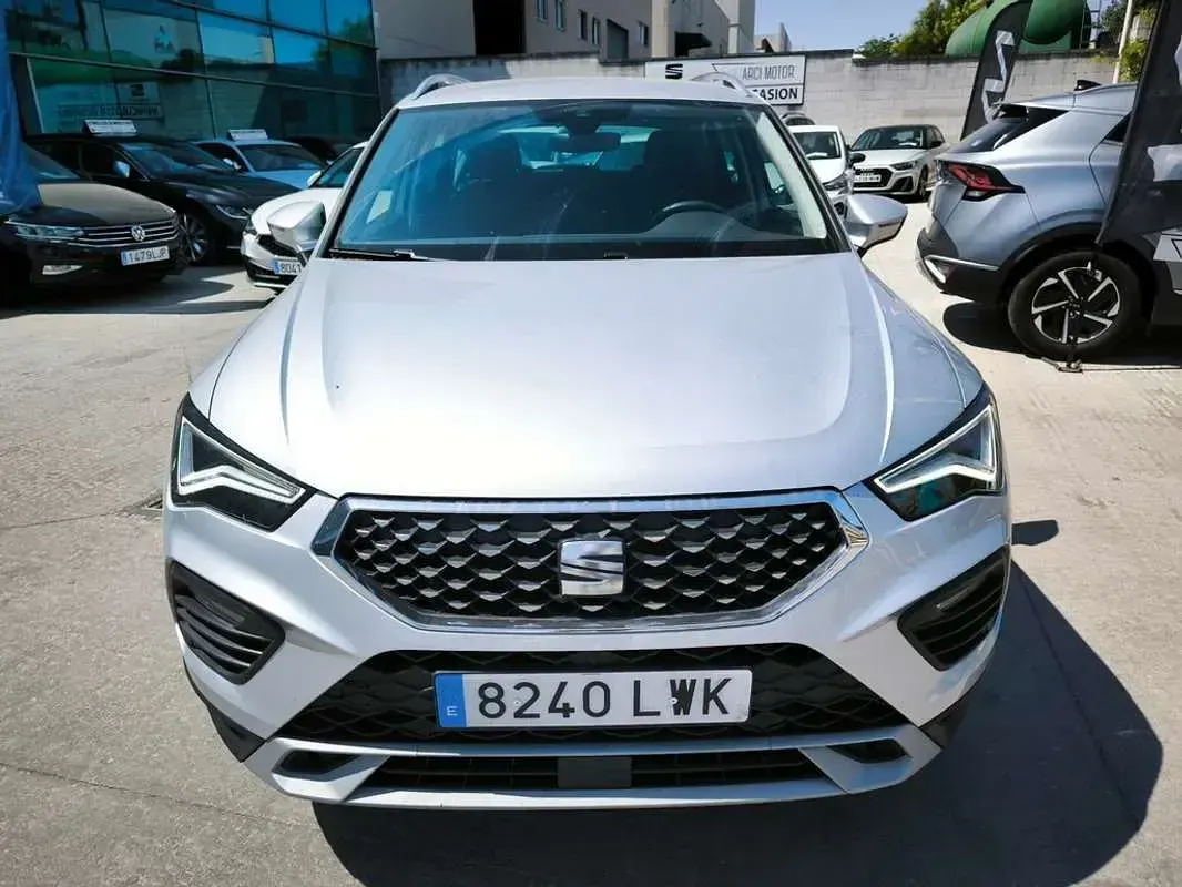 Usado Seat Ateca 150 CV (110 kW) 2022 Gris SUV