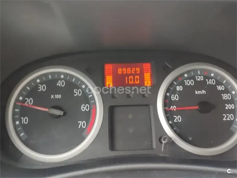 Usado Renault Clio II Extreme 110 CV (80 kW) 2004 Gris / plata Berlina