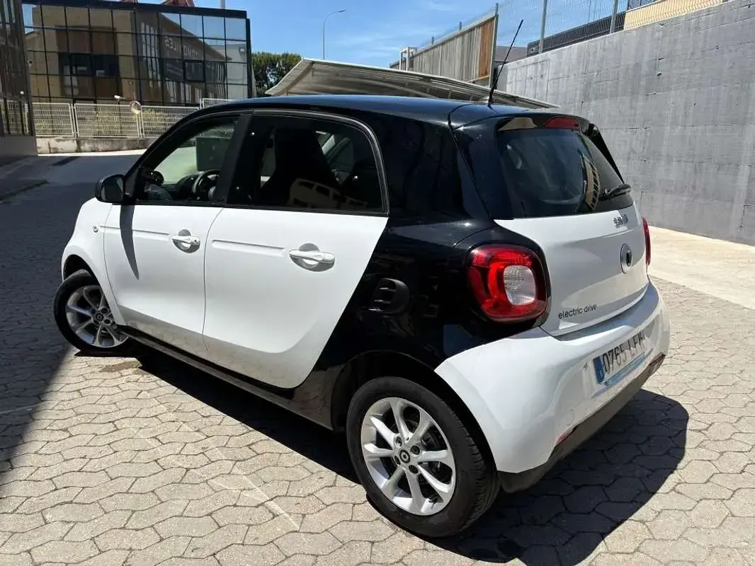 Usado Smart ForFour Electric Drive 60 kW (82 CV) 2020 Blanco Utilitario