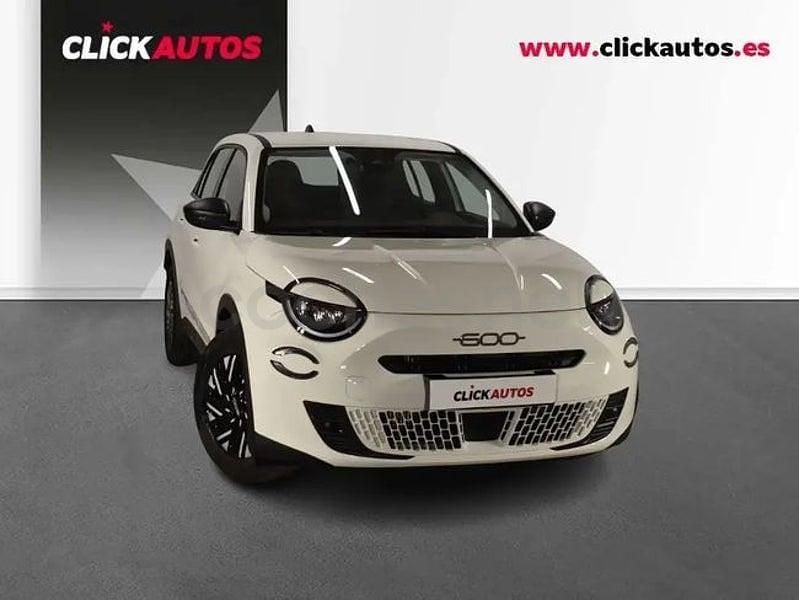 Usado Fiat 600 Pop 110 CV (80 kW) 2025 Blanco SUV