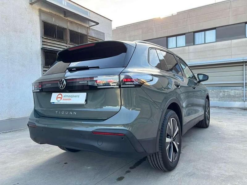 Usado VW Tiguan 150 CV (110 kW) 2025 Verde SUV
