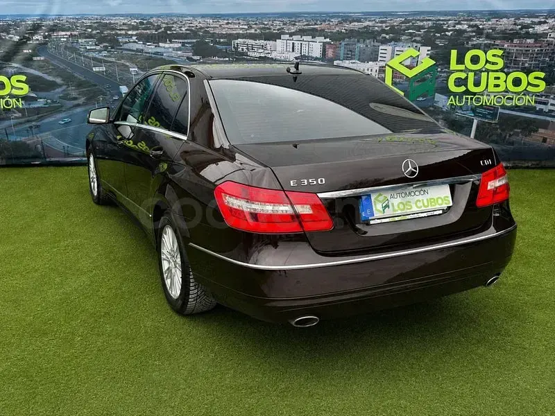 Usado Mercedes E350 Elegance 231 CV (169 kW) 2010 Marrón Berlina