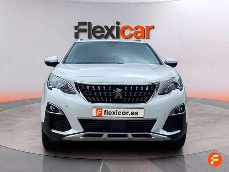 Usado Peugeot 3008 Allure 131 CV (96 kW) 2019 Blanco SUV