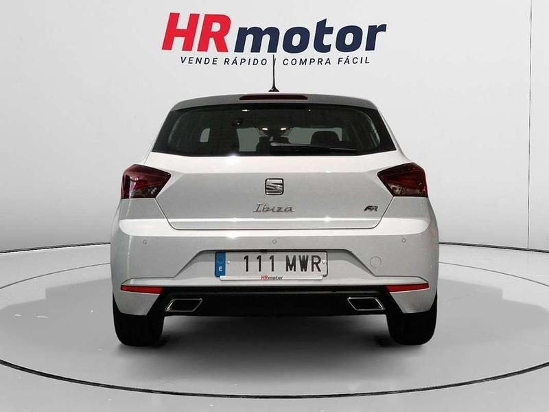 Usado Seat Ibiza FR 117 CV (86 kW) 2024 Blanco Utilitario