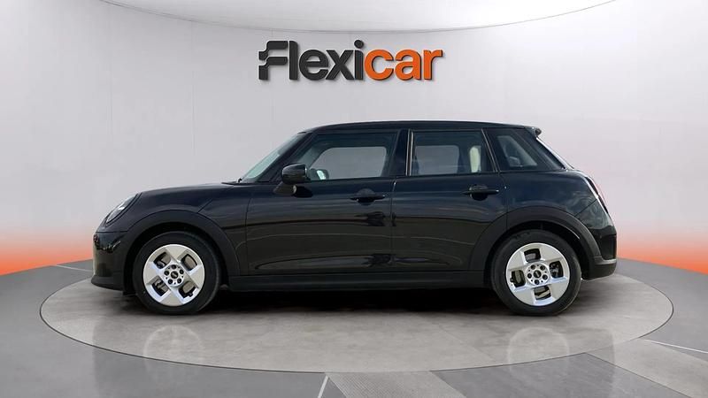 Usado Mini Cooper 156 CV (114 kW) 2025 Negro Utilitario