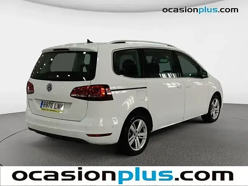 Begagnad VW Sharan Advance 150 HK (110 kW) 2021 Vit Minibuss