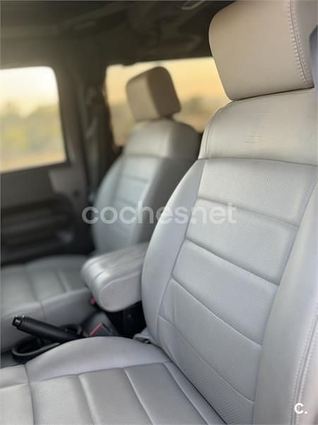 Negro Usado 2008 Jeep Wrangler Sahara SUV | 33.000 € (Un poco caro) - Imagen 1/1