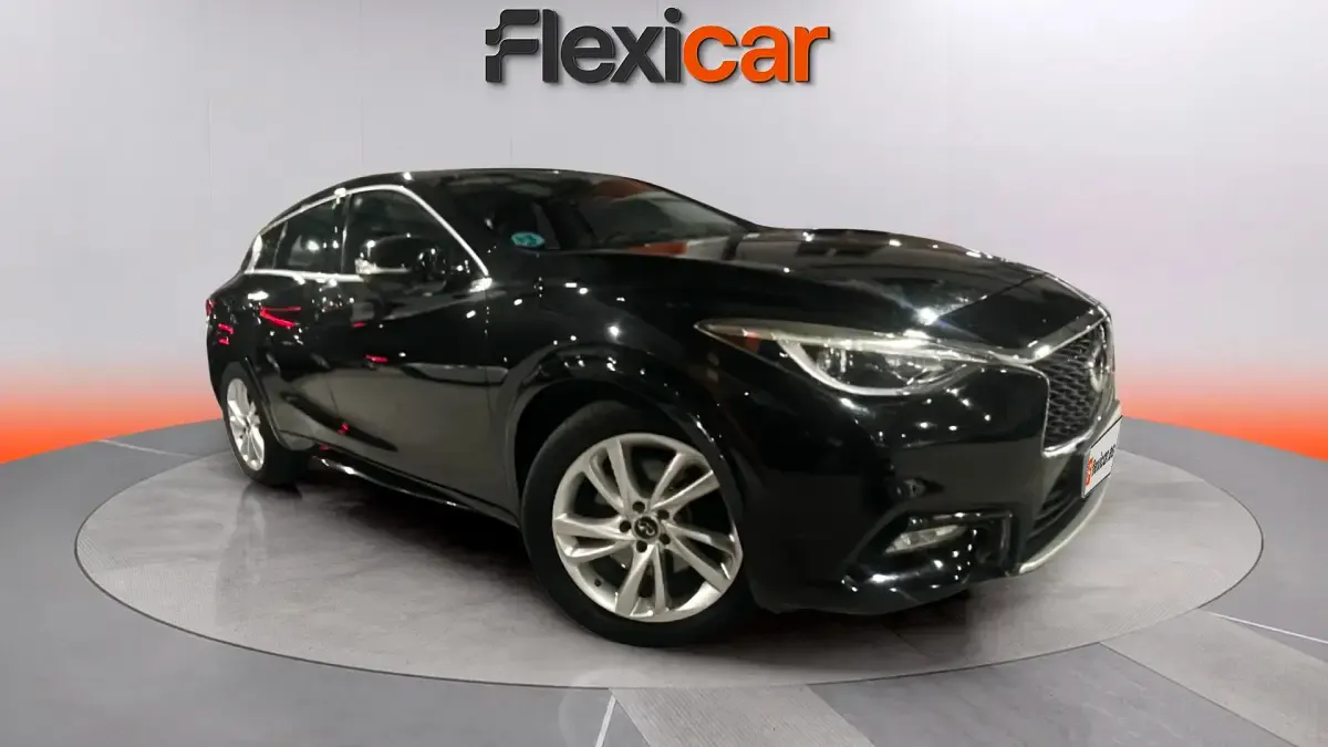 Usado Infiniti Q30 Sport Tech 170 CV (125 kW) 2018 Berlina