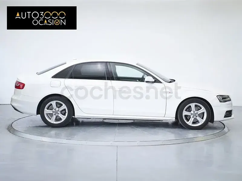 Usado Audi A4 S-Line 190 CV (139 kW) 2014 Blanco Berlina