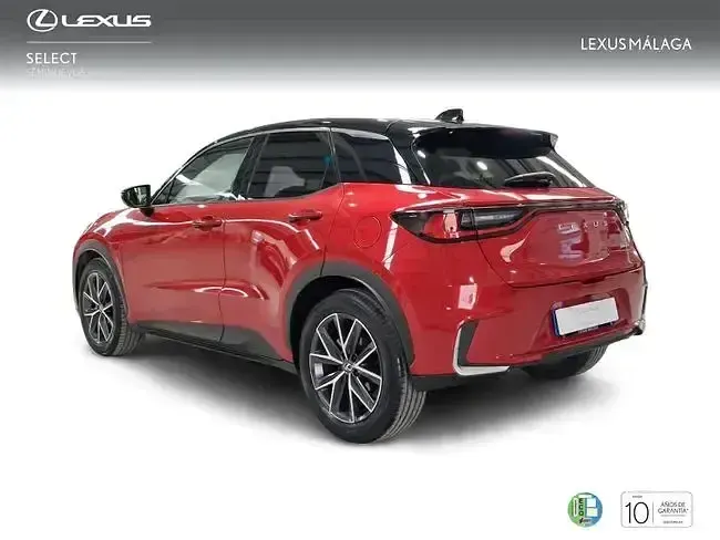 Usado Lexus LBX 136 CV (100 kW) 2024 Rojo SUV