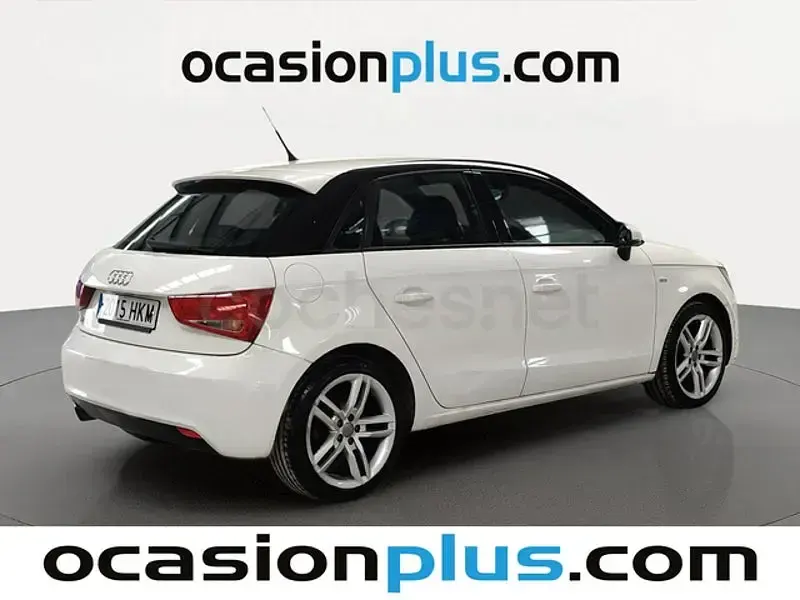 Usado Audi A1 Sportback Ambition 90 CV (66 kW) 2012 Blanco Utilitario