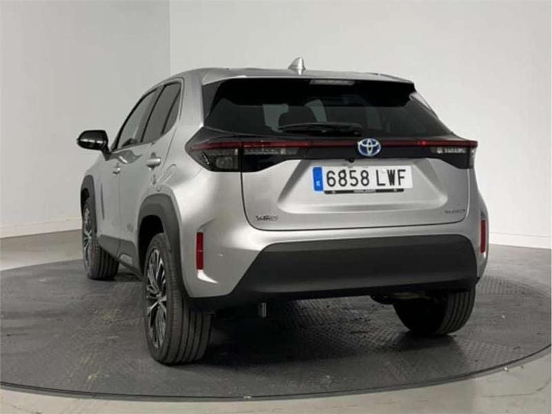 Usado Toyota Yaris Cross Active 116 CV (85 kW) 2022 Gris ágata SUV