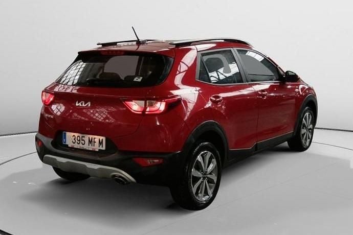 Usado Kia Stonic 84 CV (61 kW) 2023 SUV