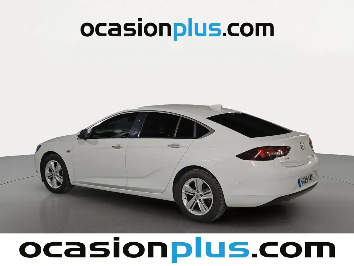 Usado Opel Insignia Excellence 165 CV (121 kW) 2018 Blanco Berlina