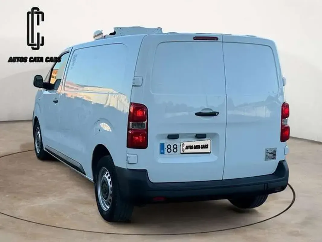 Usado Peugeot Expert S 122 CV (89 kW) 2018 Blanco Van