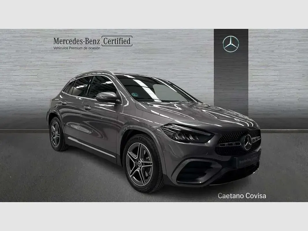 Usado Mercedes GLA200 163 CV (119 kW) 2025 Gris SUV