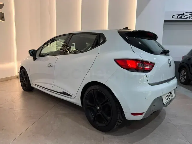 Usado Renault Clio IV GT 120 CV (88 kW) 2014 Blanco Berlina
