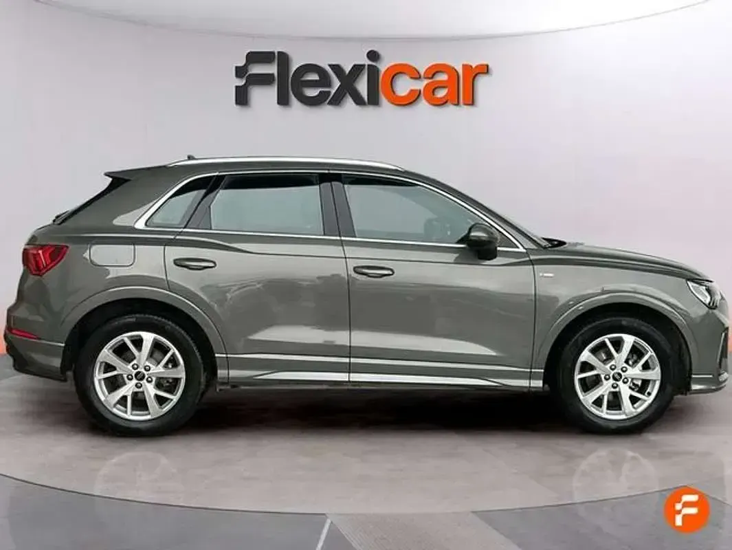 Usado Audi Q3 S-Line 150 CV (110 kW) 2024 Gris SUV