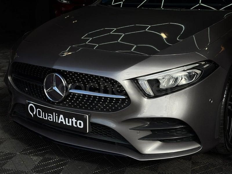 Usado Mercedes A250 218 CV (160 kW) 2021 Gris / plata Berlina