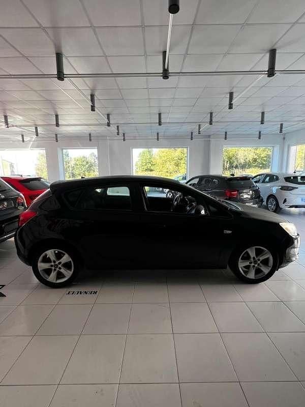 Brugt Opel Astra Cosmo 110 HK (80 kW) 2011 Sort Hatchback