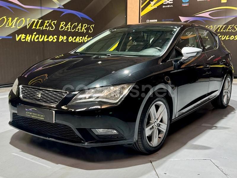 Negro Usado 2013 Seat Leon Reference Berlina | 8800 € (Precio justo) - Imagen 1/4