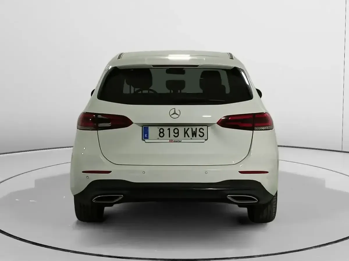 Usado Mercedes B180 116 CV (85 kW) 2019 Blanco Utilitario
