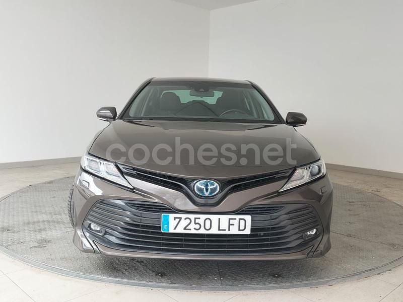Usado Toyota Camry Advance 218 CV (160 kW) 2020 Marrón Berlina