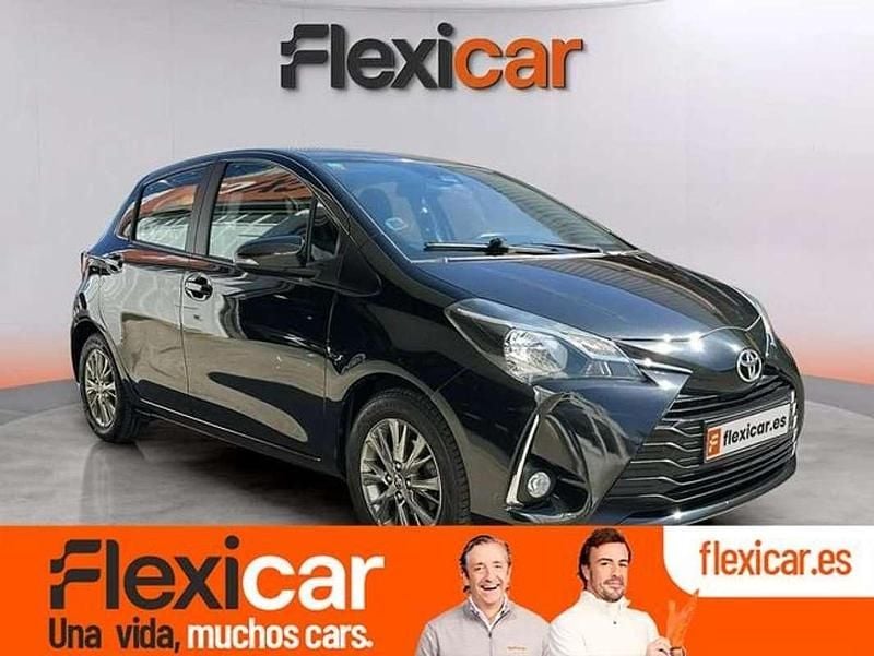Negro Usado 2019 Toyota Yaris Active Utilitario | 10.390 € (Buen precio) - Imagen 1/4