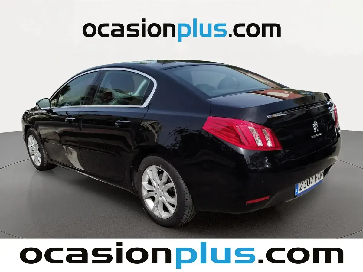 Usado Peugeot 508 Allure 140 CV (102 kW) 2014 Negro Berlina