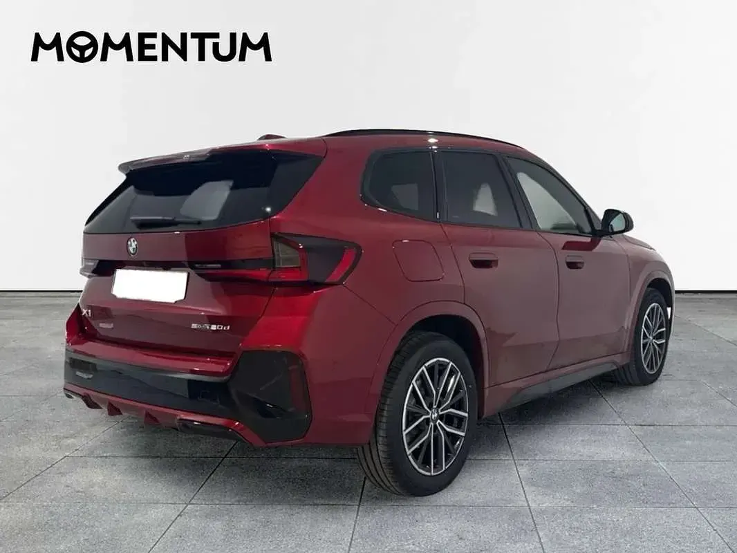 Usado BMW X1 Comfort Edition 163 CV (119 kW) 2026 Rojo SUV