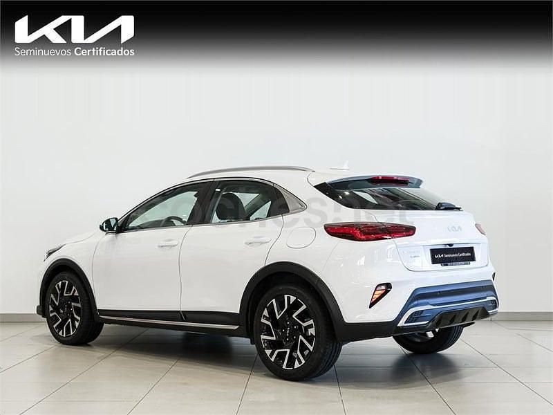 Usado Kia XCeed 160 CV (117 kW) 2023 Blanco SUV