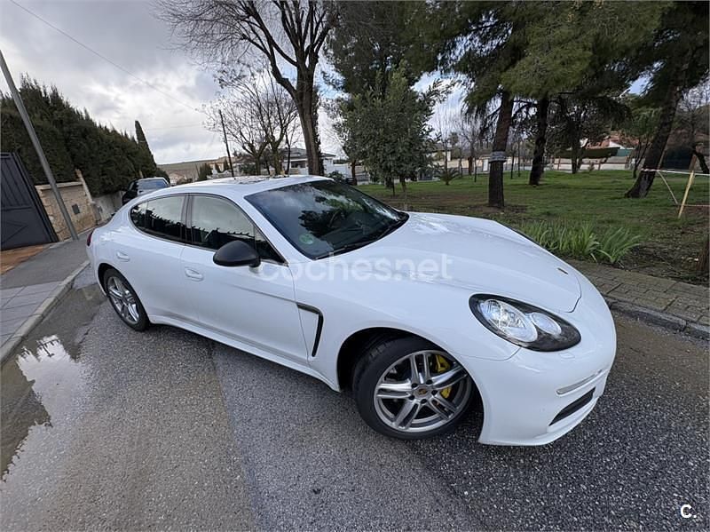 Usado Porsche Panamera 310 CV (228 kW) 2015 Blanco Utilitario