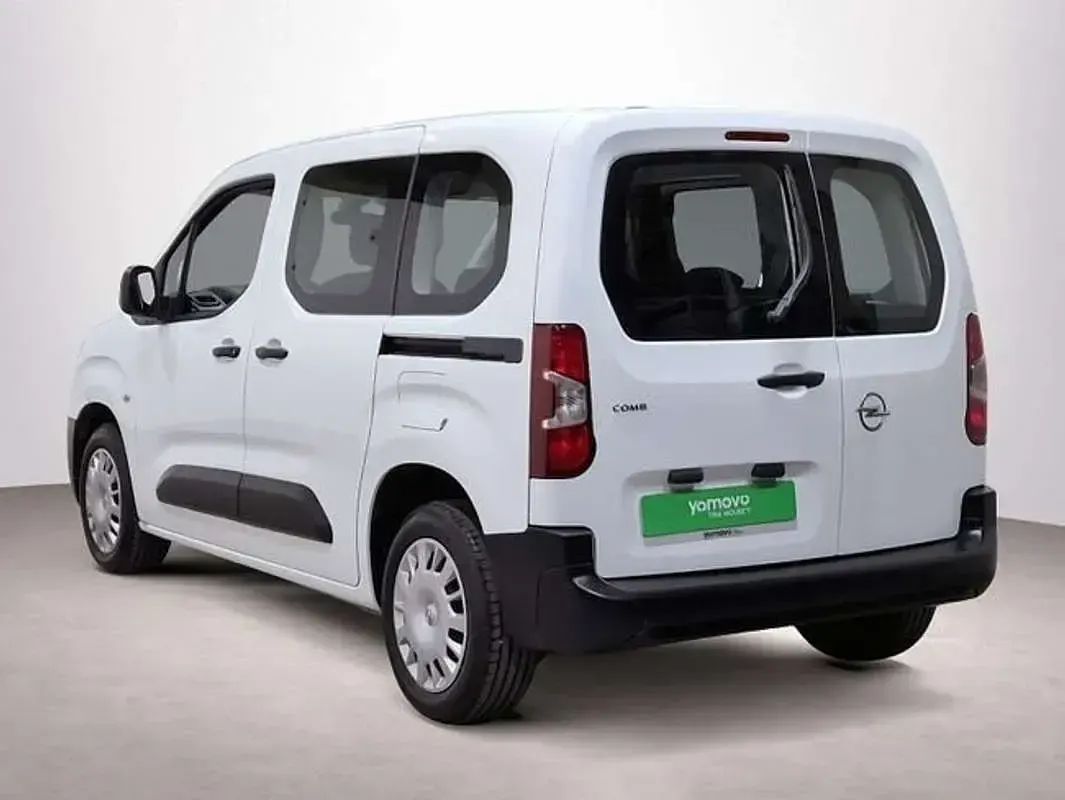 Usado Opel Combo Life Edition 102 CV (75 kW) 2021 Blanco Monovolumen