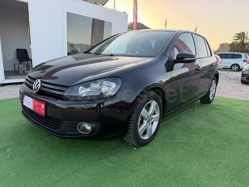 Usado VW Golf VI Advance 140 CV (102 kW) 2010 Negro Utilitario