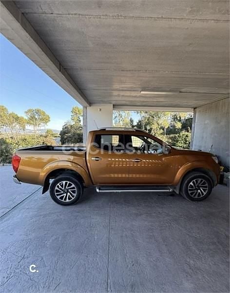 Usado Nissan Navara 190 CV (139 kW) 2016 Naranja Recogida