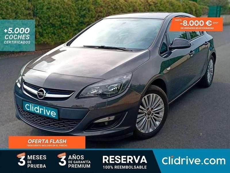 Usado Opel Astra Selective 110 HP (80 kW) 2015 Cinzento Citadino