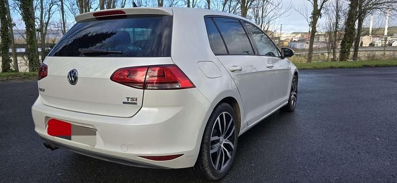 Usado VW Golf VII Advance 122 CV (89 kW) 2013 Blanco Utilitario