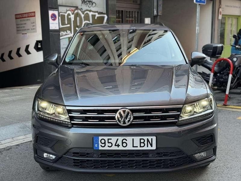 Usado VW Tiguan Advance 150 CV (110 kW) 2019 Gris SUV