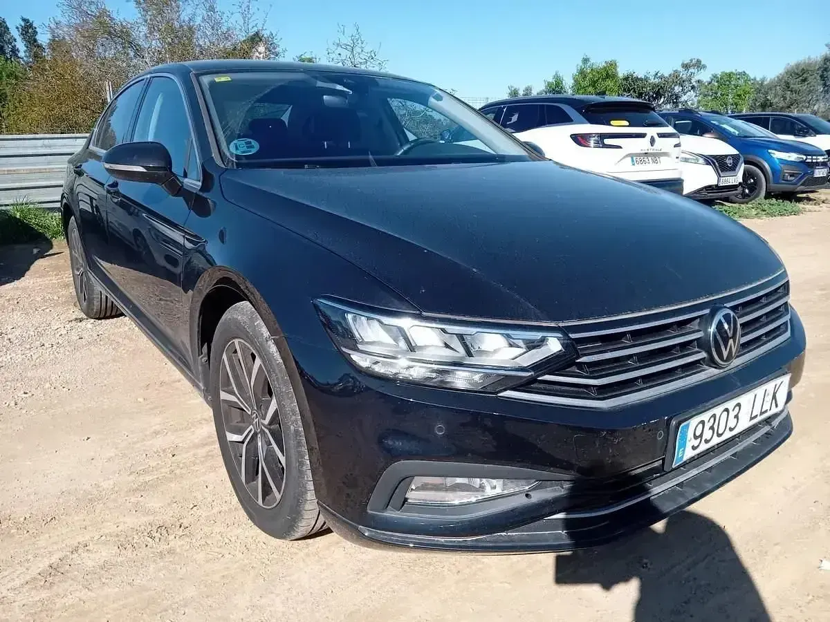 Usado VW Passat Executive 150 HP (110 kW) 2020 Preto Sedan
