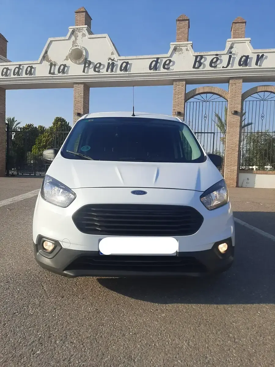 Usado Ford Transit 75 CV (55 kW) 2021 Blanco Van