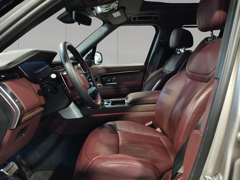 Usado Land Rover Range Rover Autobiography 351 CV (258 kW) 2023 Batumi gold SUV