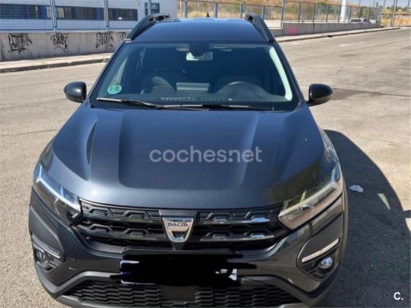 Usado Dacia Jogger Extreme 110 CV (80 kW) 2023 Negro Monovolumen