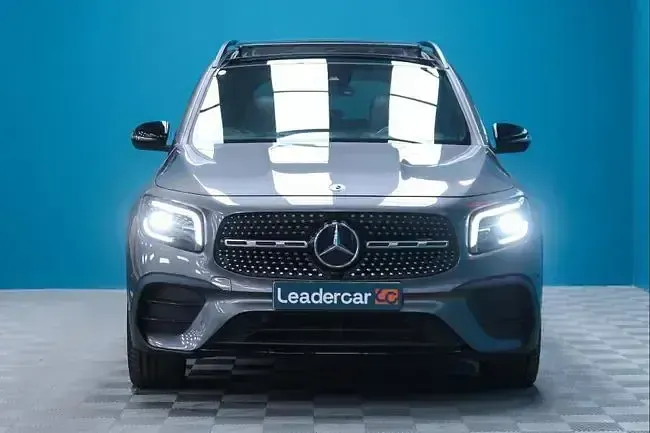 Usado Mercedes GLB220 190 CV (139 kW) 2022 Gris SUV