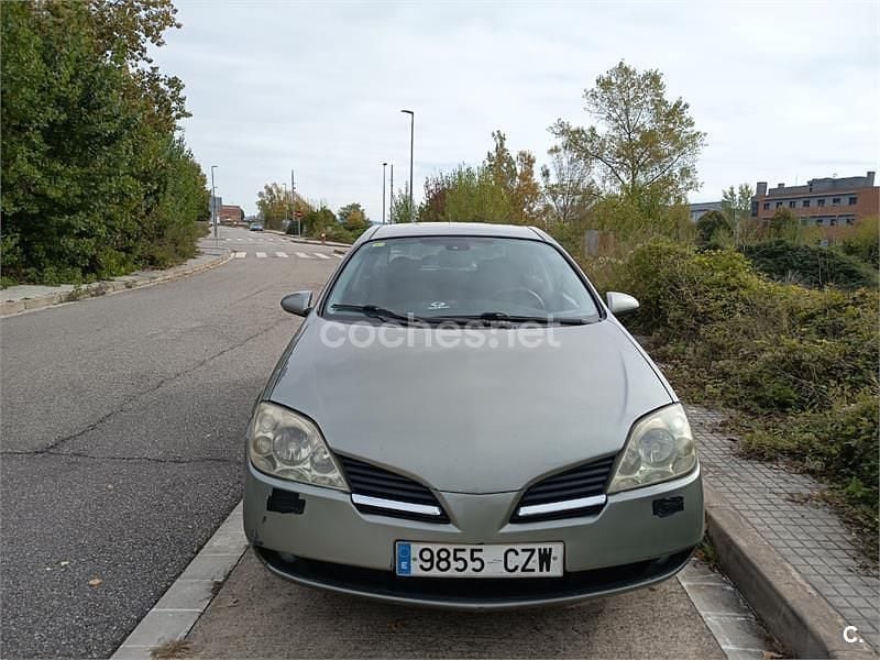 Usado Nissan Primera Tekna 126 CV (92 kW) 2004 Beige Berlina