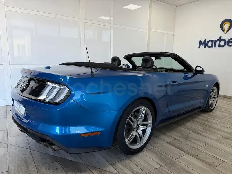 Usado Ford Mustang GT 450 CV (330 kW) 2021 Azul Descapotable