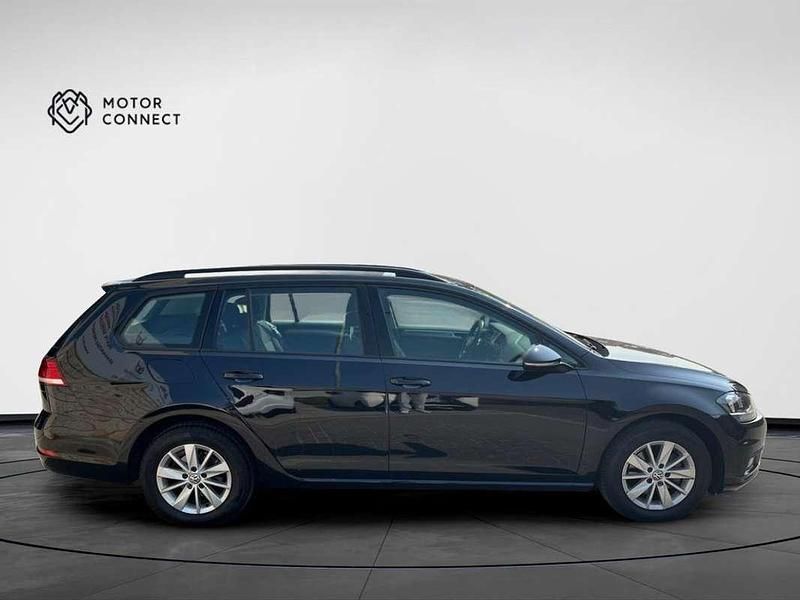 Usado VW Golf VII Advance 115 CV (84 kW) 2020 Negro Familiar