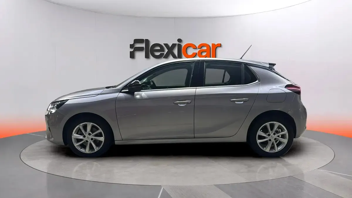 Usado Opel Corsa Elegance 101 CV (74 kW) 2021 Gris Utilitario