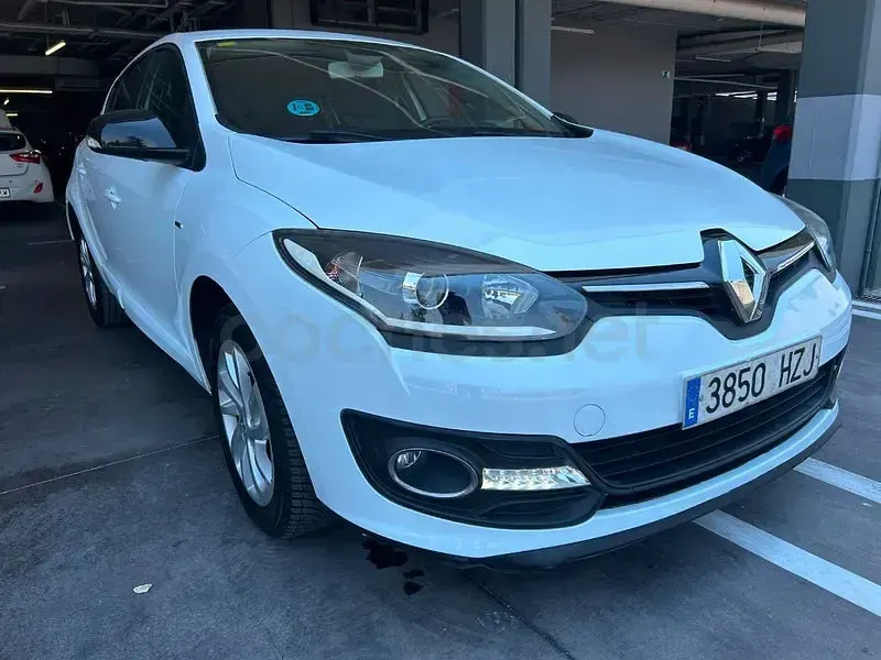 Usado Renault Mégane III GT 115 CV (84 kW) 2014 Blanco Berlina