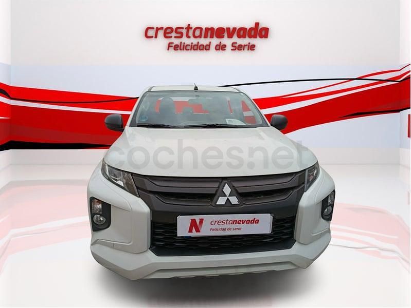 Usado Mitsubishi L200 150 CV (110 kW) 2021 Blanco Pickup/Camioneta