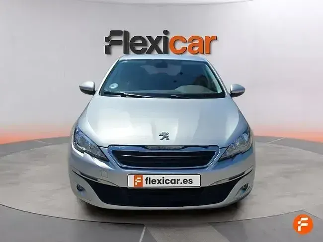Usado Peugeot 308 Active 110 CV (80 kW) 2020 Gris